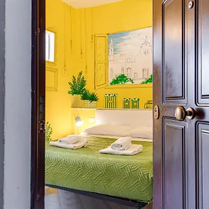 https://acquamarina-sweet-dreams-in-florence.it-tuscanyhotel.com